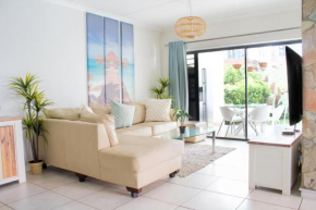 150 The Blyde Crystal Clear Lagoon 3 Bedroom Garden Apartment